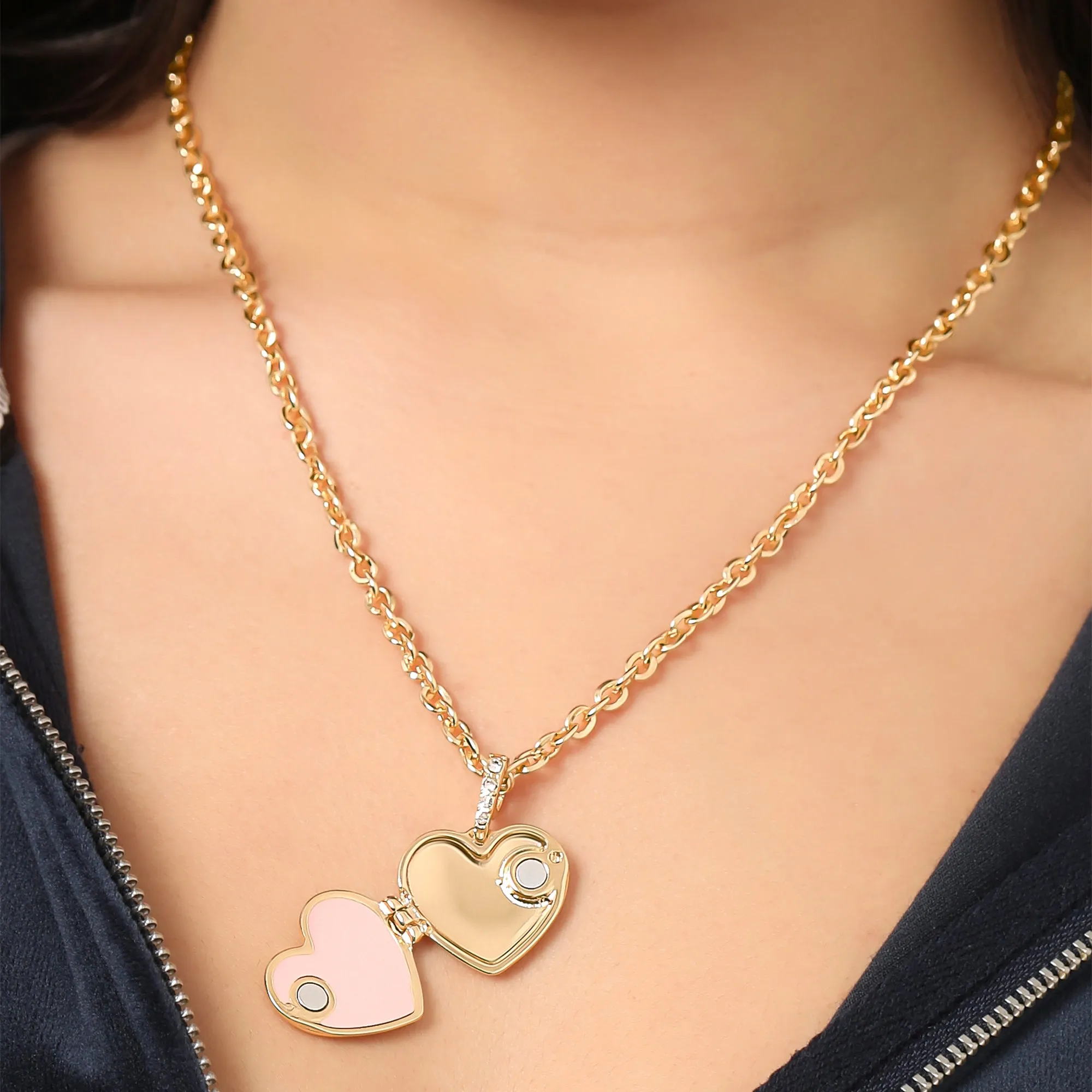 Crystal Heart Locket Pendant Necklace Juicy Couture
