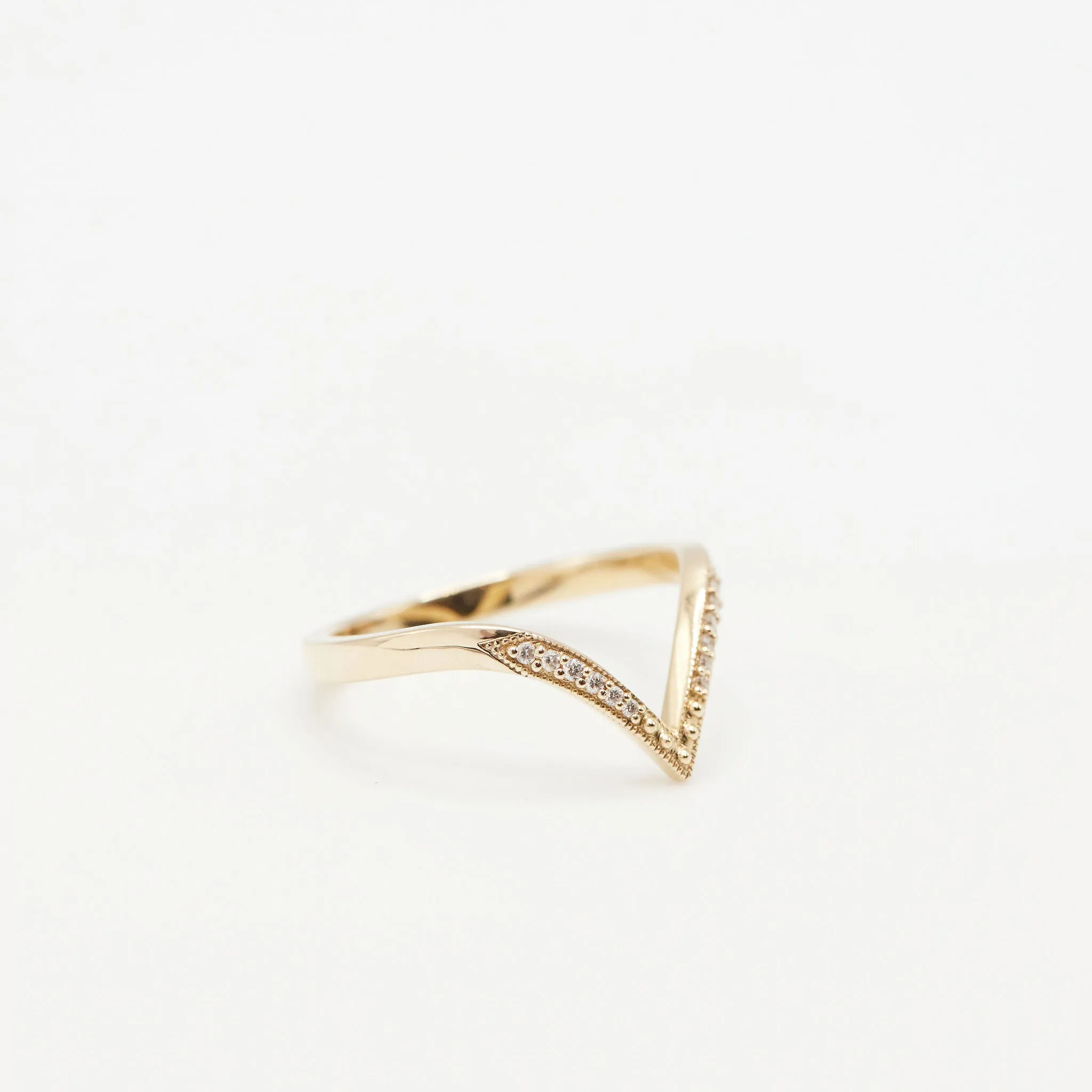 Diamond V Band