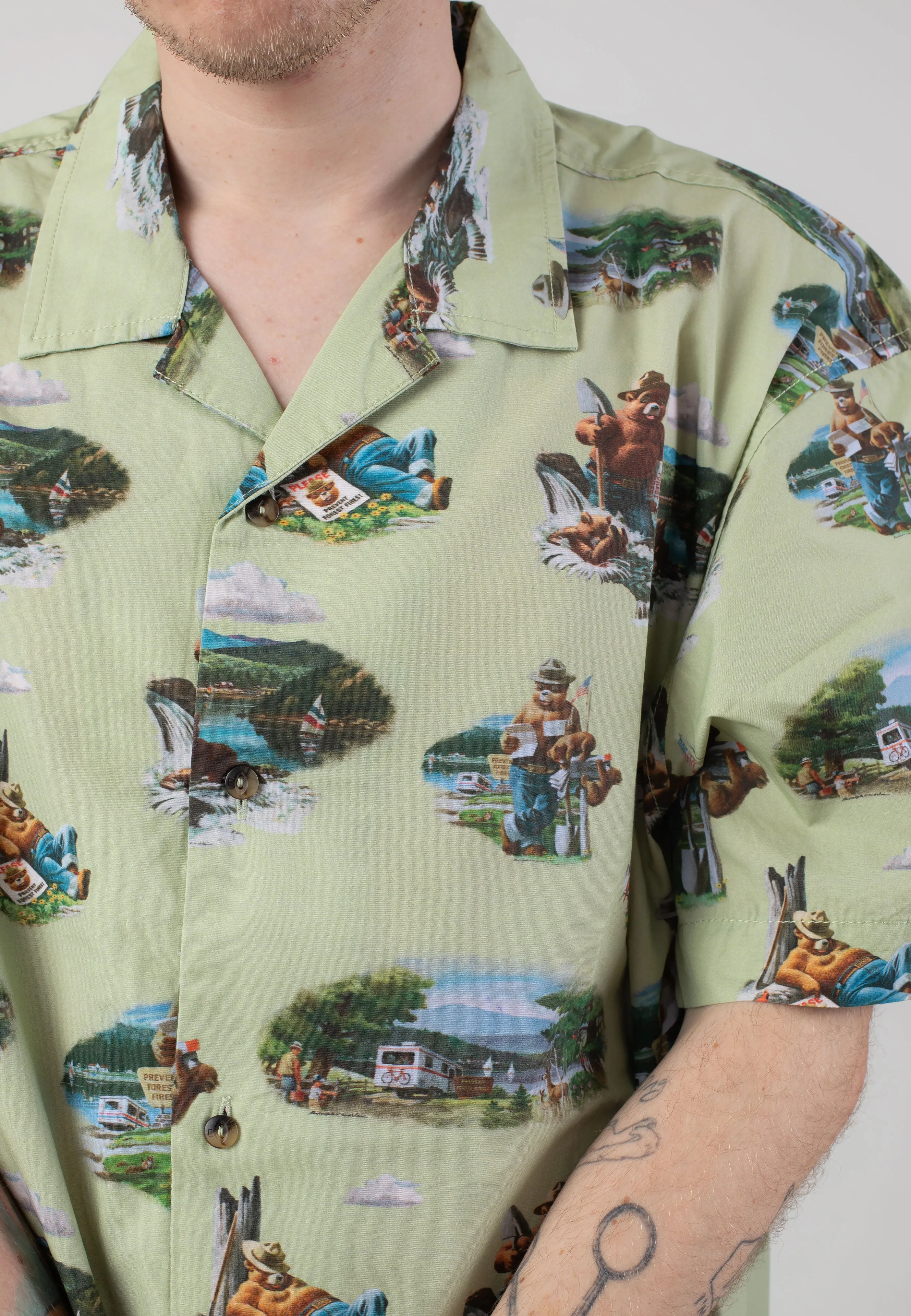 Element x Smokey Bear -  Camp Oyster Gray - Shirt