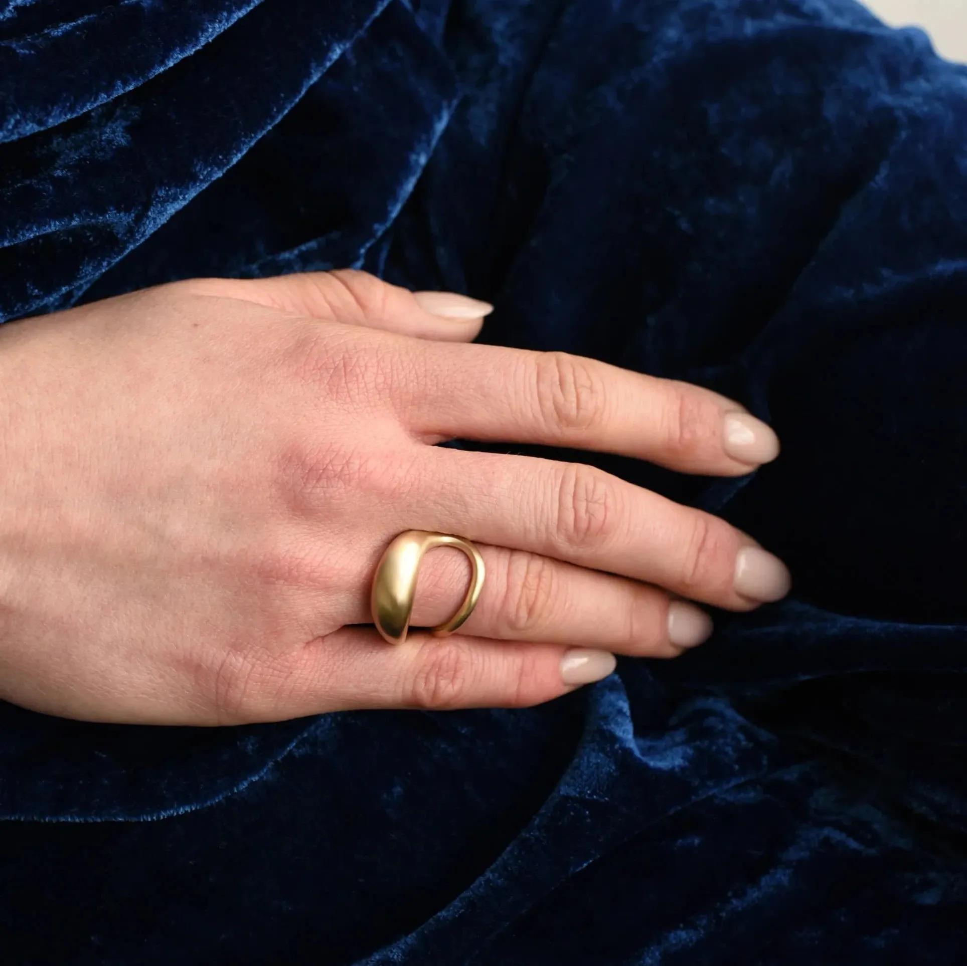 Linea Cuff
