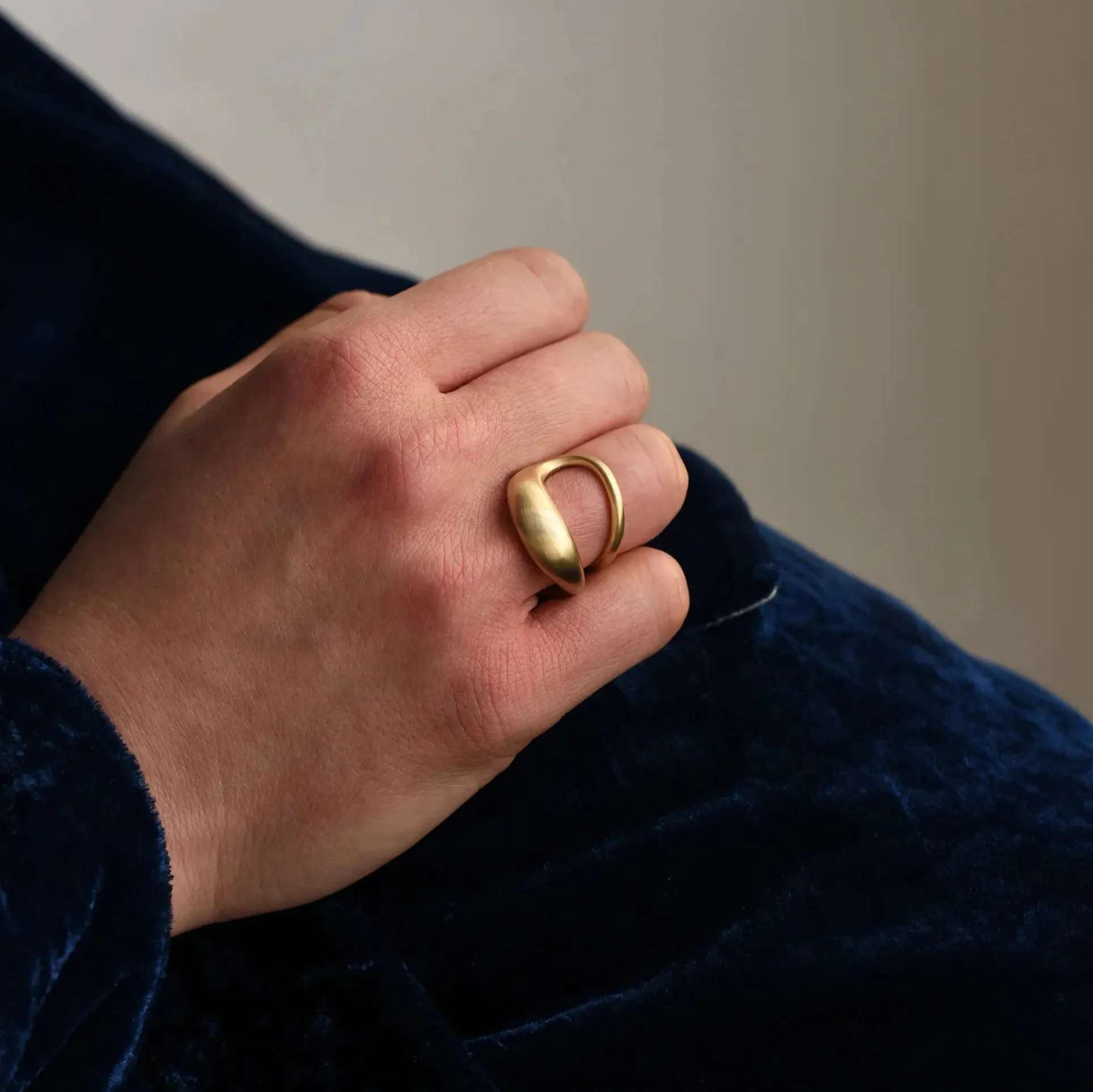 Linea Cuff