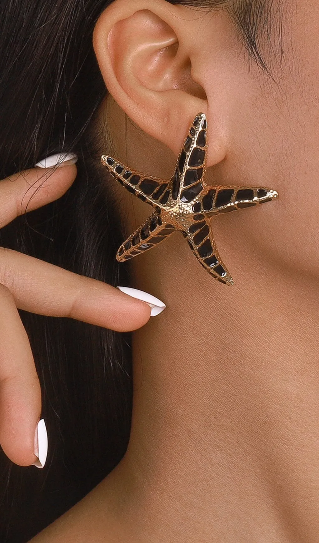 STARFISH EARRINGS IN BLACK Gloria Lanvin