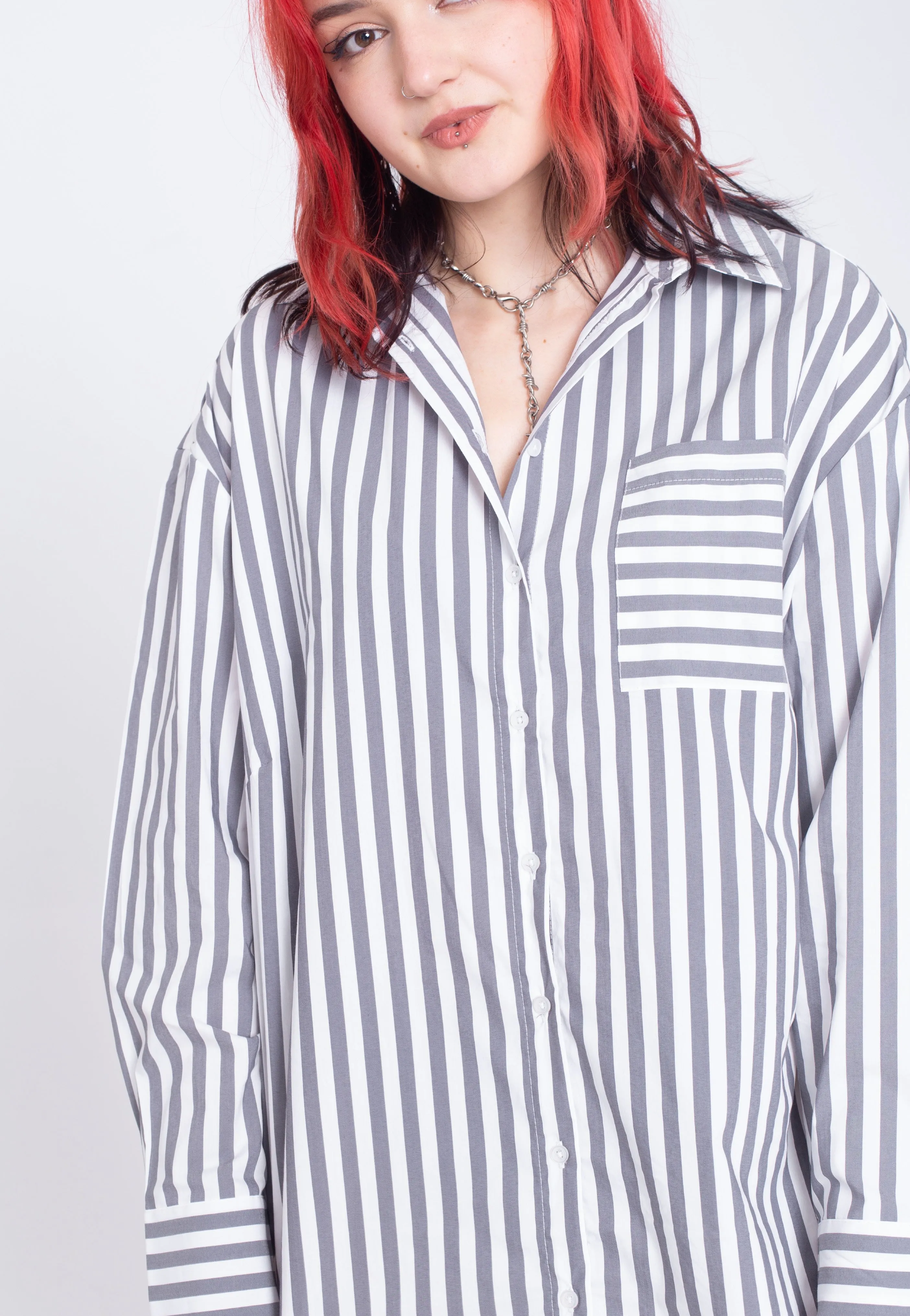 Urban Classics - Ladies Oversized Stripe White/Darkshadow - Shirt